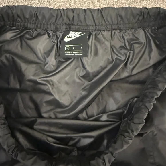 Nike Black Icon Clash Athletic Skirt - Picture 3 of 3
